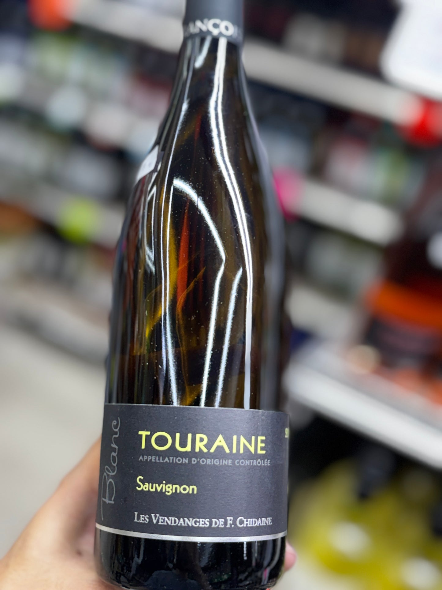 François Chidaine, 2025 Touraine, Sauvignon
white wine from the Loire Valley, France.
